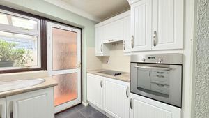 Beacon Close- click for photo gallery